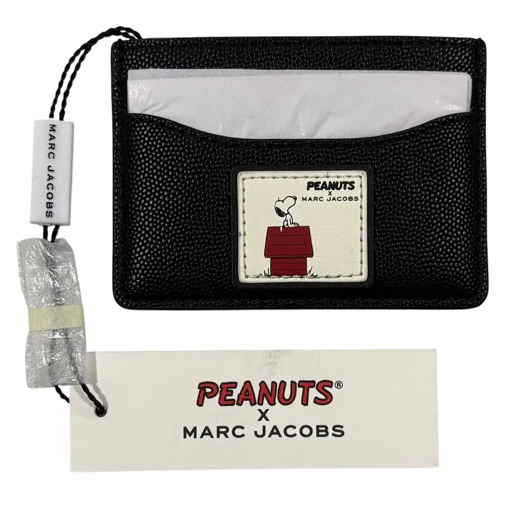 15-96(3) PEANUTS x MARC JACOBS Pebbled Leather Card Holder Black